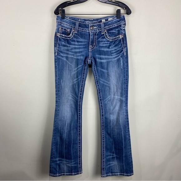 Miss Me Buckle: Goth‎ Emo Beaded Embellished Boot Cut Dark Wash Jeans Size 27 - Picture 1 of 6